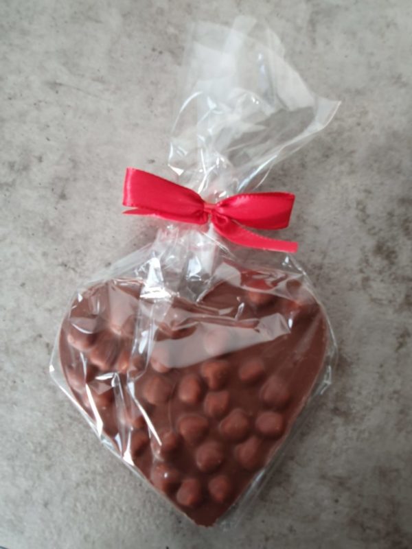 Bruchschokolade Herz Dunkle Schokolade mit gerösteten Mandeln 80gr